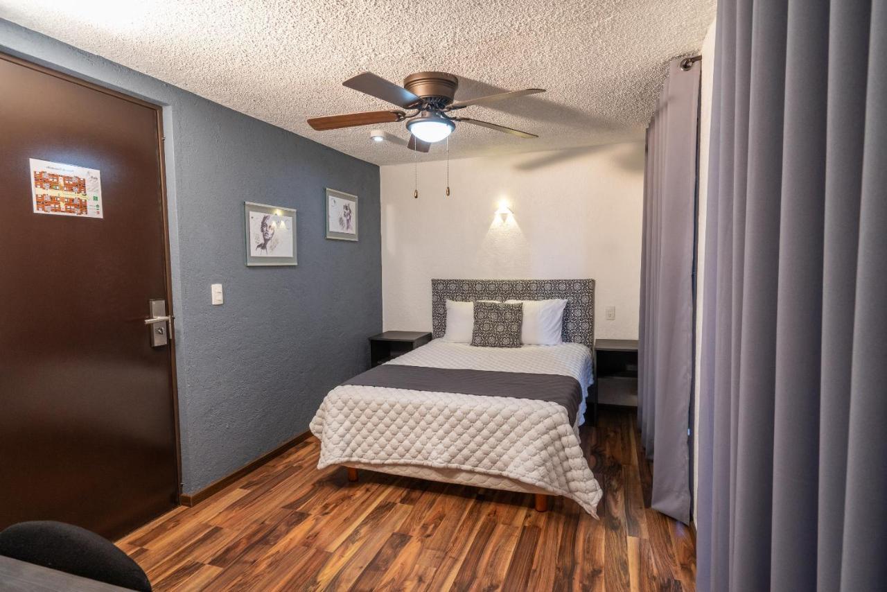 Hotel Delf-Inn Cuernavaca Eksteriør billede